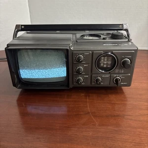 Sylvania MQ 9014GY Portable Vintage TV Radio Player - Picture 1 of 22