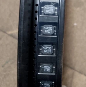 25 x NEW Murata 1000UH Surface Mount Common Mode Chokes 50225C - Picture 1 of 1