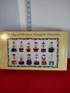 Vintage International Bazaar "12 Days Of Christmas Waterglobe Ornaments" - Bild 1 von 6