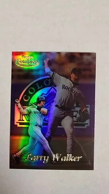 1999 Topps Gold Label Class 1 #45 Larry Walker - Image 1 of 2
