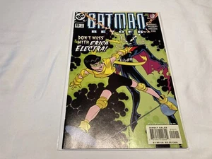 Batman Beyond 15 NM+ 9.6 1st Appearance of Erica Electra 2001 - Picture 1 of 16