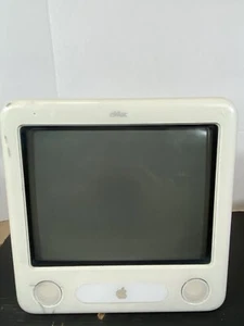Apple eMac Desktop A1002 1955 Mac OS X 640MB 800MHz - Picture 1 of 11