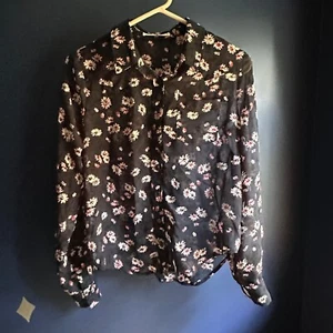 Love Tree Happens.. Medium Navy Floral Button-up Long Sleeve Size M - Picture 1 of 6