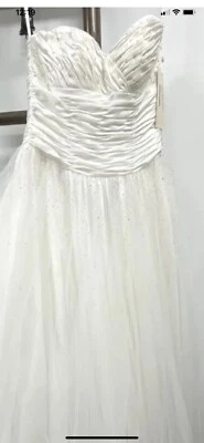 Wedding Dress Size 8 - image 1 of 4