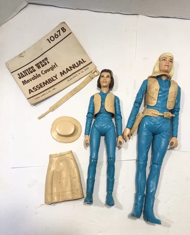 Marx Johnny West 12" Figures Lot Janice , & Jane West, Cowboy Western Toys Lot Cover