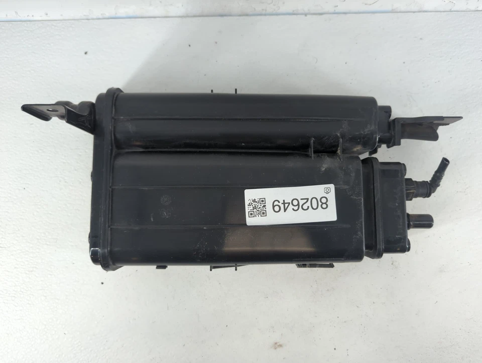 Kia Optima 2015 bote de carbón de vapor de combustible C7LO3 Foto 1 de 4