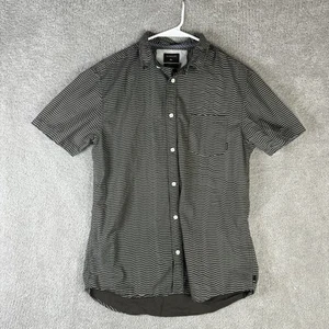 Quicksilver Shirt Men's Medium Button Up Polo Short Sleeve Golf Skater - Picture 1 of 9
