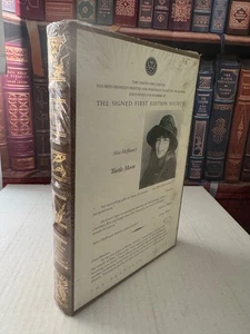 Turtle Moon Alice Hoffmann Leather Franklin Library SIGNED 1st NEW - Bild 1 von 5