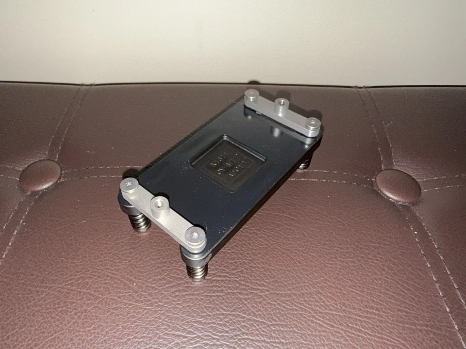 Apple Mac Pro 2019 CPU Heatsink Mount Kit OEM - Image 1 of 4