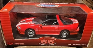 2002 Chevrolet Camaro SS 35th anniversary Welly Premium Collection 1:18 Die Cast - Picture 1 of 7