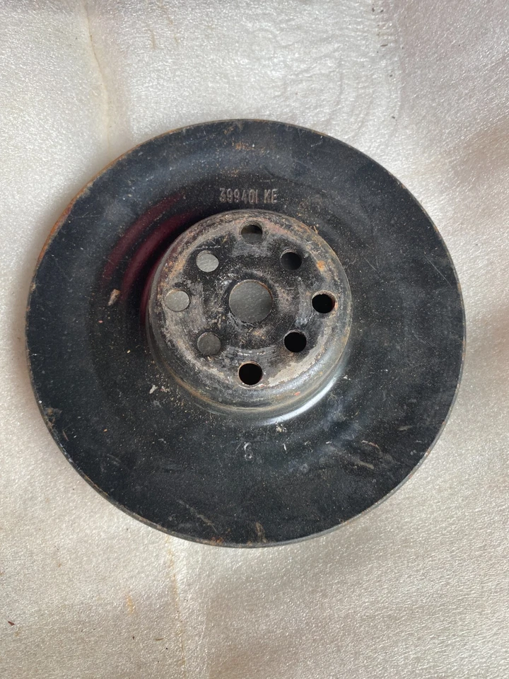 Oldsmobile Olds Cutlass 442 1968 1969 ventilador polea bomba de agua 2 ranuras agujeros adicionales Foto 1 de 4