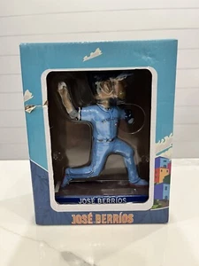 JOSE BERRIOS BOBBLEHEAD TORONTO BLUE JAYS BRAND-NEW IN BOX SGA SEPTEMBER 15TH - Foto 1 di 6