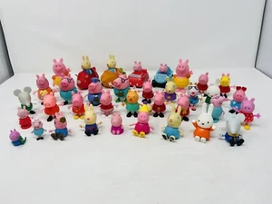 Huge Lot of  36 Pcs Peppa Pig & Friends Figures & Cars Jazwares - Picture 1 of 12
