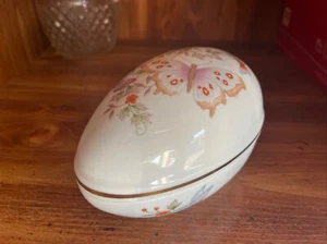 Vintage 1974 Avon 6” Egg Shaped Butterfly Theme Trinket Dish w/ Gold Trim - Picture 1 of 3