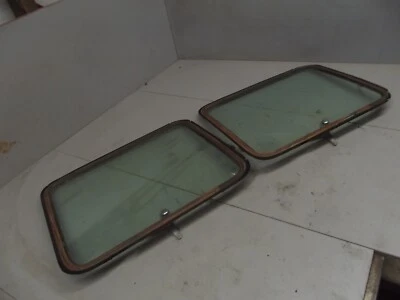 Ford Econoline 1968 69 70 71 72 73 74 ventana desplegable vidrio puerta lateral trasera Foto 1 de 4