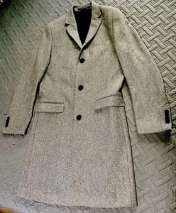 Men's H & M Classic Style Wool Blend Overcoat 36R  -  Heathered Gray Flannel - Picture 1 of 7