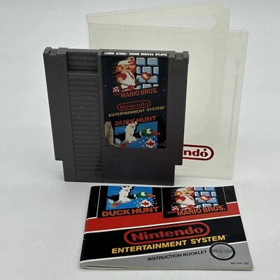 Super Mario Bros. & Duck Hunt Nintendo NES 1988 Combo Cartridge & Manual Tested - Image 1 of 4