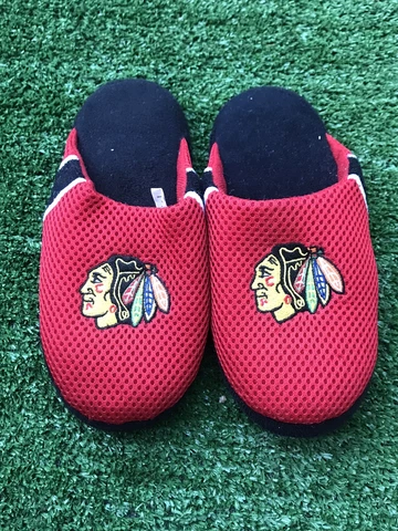Youth Chicago Blackhawks FOCO Big Logo Colorblock Mesh Slippers Sm (1-2) $20 new Cover