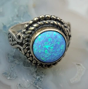 Vintage Signed Blue Opal Ring 925 Sterling Silver Size 9 BB - Picture 1 of 11