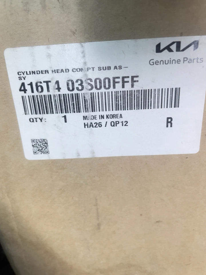 Genuine Kia Cylinder Head  Sub- Assembly 416T403S00FFF 2.0L Nu Engine - Image 1 of 4