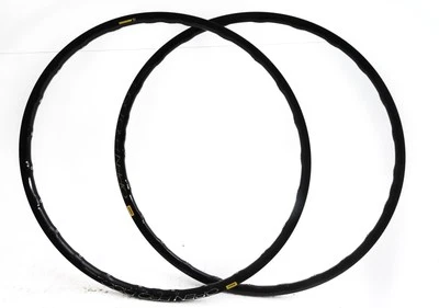 Llantas de bicicleta de carretera/ciclocross 2 CANTIDADES Mavic Open Pro Disc 700c 24 agujeros 24H nuevas Foto 1 de 4