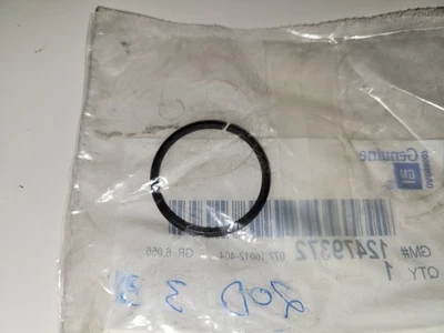 NUEVO Anillo de retención de eje CV genuino GM OEM Silverado Tahoe Yukon 12479372 Foto 1 de 2
