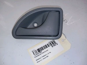 MANIJA PUERTA INTERIOR DERECHA DELANTERA Twingo (C06) 2003 8200247803 #A123_5271260181672 - Imagen 1 de 3