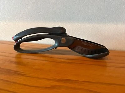 Pampered Chef Salad Chopper #2582 Double Bladed Scissors Good Used Condition - Image 1 of 4