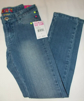 NUEVO AKADEMIKS Niñas Jeans Talla 10 Ajustado Azul Denim con Tachuelas Preciosos Foto 1 de 3