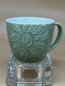 Starbucks 2006 Green With Embossed White Hearts & Flowers 12 Oz Coffee Mug Cup - Picture 1 of 9