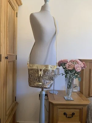 CARVELA 'Ceris' Neutral Snakeskin Mini Drawstring Crossbody Bucket Bag BNWOT - Image 1 of 4