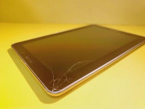 *CRACKED SCREEN* BLACK SAMSUNG GALAXY TAB 7.7" GT-P6810 WIFI 16GB ANDROID TABLET - Picture 1 of 7