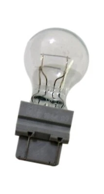 Sylvania 3457 800 Light Bulb Signal Lamp - Image 1 of 2