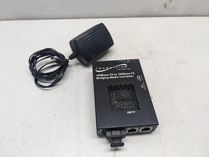 Transition Networks 100Base-TX vers 100Base-FX Bridging Media Converter avec PS - Photo 1/6