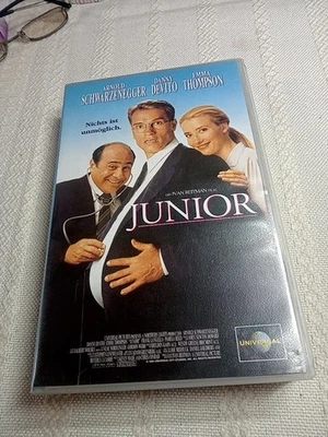 VHS Videokassette - Junior - Komödie/Arnold Schwarzenegger/Danny Devito (195) - Bild 1 von 3