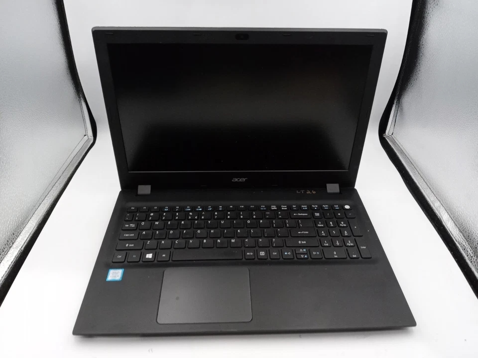 Acer TravelMate P258 15" Laptop Intel Core i5-6200U 4GB RAM - LIQUID DAMAGE -RR - Image 1 of 4