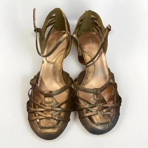 Vintage Fioni Women’s Bronze Gold Heels Size 7 New Old Stock with Box - Picture 1 of 9