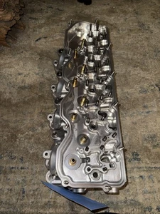 1 Hendricks GM Performance Chevy R- 07 Ported Aluminum Head #17802715 - Picture 1 of 13