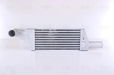 Intercooler de aire de carga NISSENS 96898 para Chevrolet Corsa (1994) 1,7 etc. Foto 1 de 4