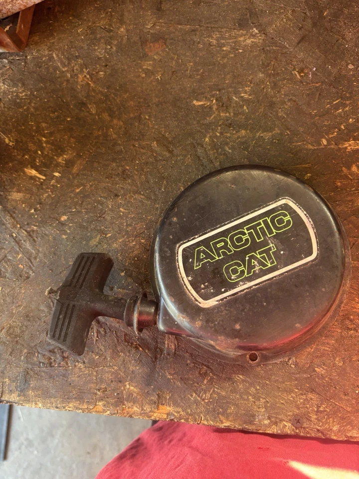 Arctic Cat Cheetah 340 1975 motor arranque retroceso cuerda assebly polea resorte cov Foto 1 de 3
