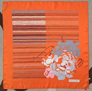 Pañuelo de seda Christian Dior vintage. Hecho en Francia. - Imagen 1 de 16