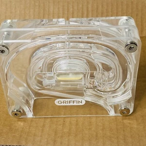 Amplificateur acoustique Griffin AirCurve pour station d'accueil synchronisée iPhone 3GS/3G transparent - Photo 1 sur 8