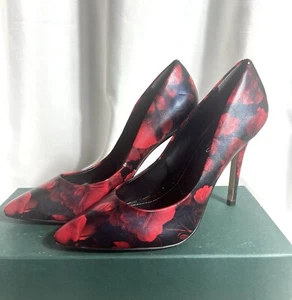 CHARLES By Charles David Stiletto Heels Sz 7M Black/Red Roses Minor Peeling - Picture 1 of 7