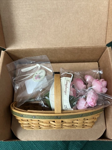 Longaberger 2005 Collectors Club Miniature May Series Peony Basket & Flowers Cover