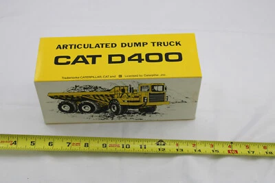 Diecast - Conrad 2862 - CAT D400 - Articulated Dump Truck - Image 1 of 4