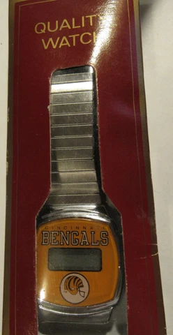 Vintage New in Package CINCINNATI BENGALS Digital quartz mens Watch Cover