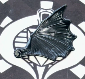 2010 McDonalds How To Train Your Dragon Night Fury Wing Ersatzteil - Bild 1 von 1