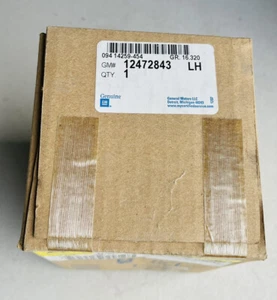 GM OEM-Door Hinge Lower Left 12472843 genuine part - Bild 1 von 6