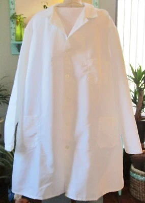 Best Medical Men L/S Lab Coat 3 Pockets & Side Vents 42" Length White Size 4X - Image 1 of 4