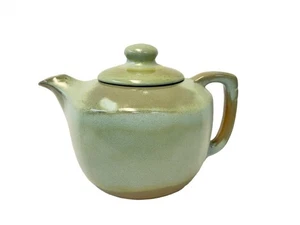 Vintage 1950's Frankoma ? Prairie Green Extra Large Teapot - 10 Cups Lazy Bones - Picture 1 of 8